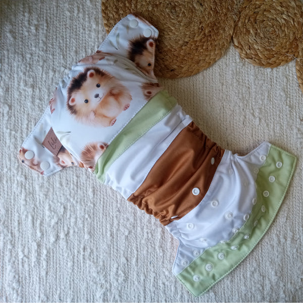 Cloth Diaper | One size Scrappy-wrap | Cute hedgehogs