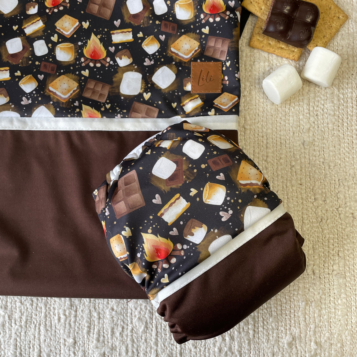 Hanging waterproof bag | Hot smores