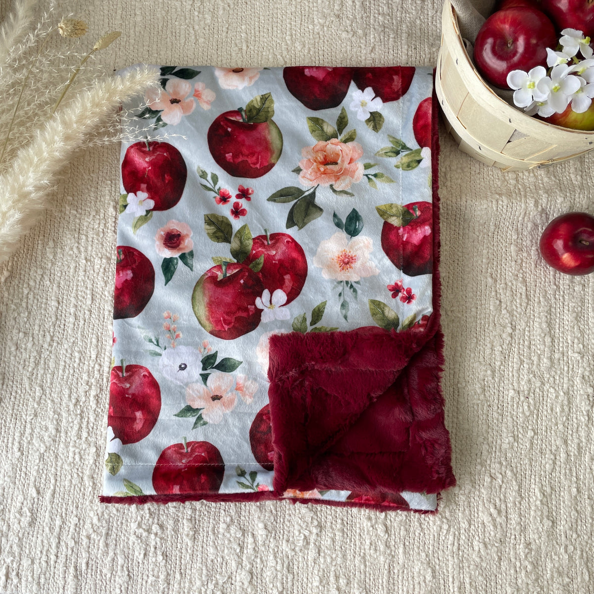 Simple comforter ready to go | Queen pippin apple [Minky/Faux Fur]