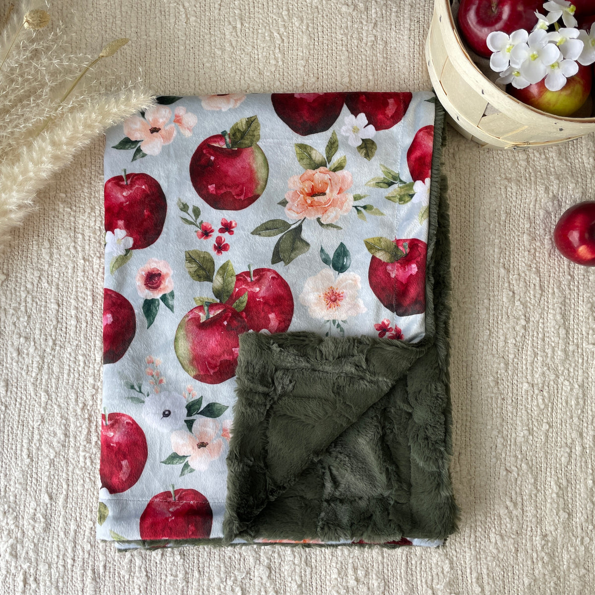 Comforters | Pre-order | Queen pippin apple