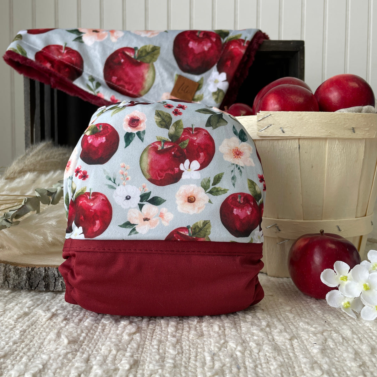 Pocket Cloth Diaper | BIG size | Queen pippin apple (wrap)