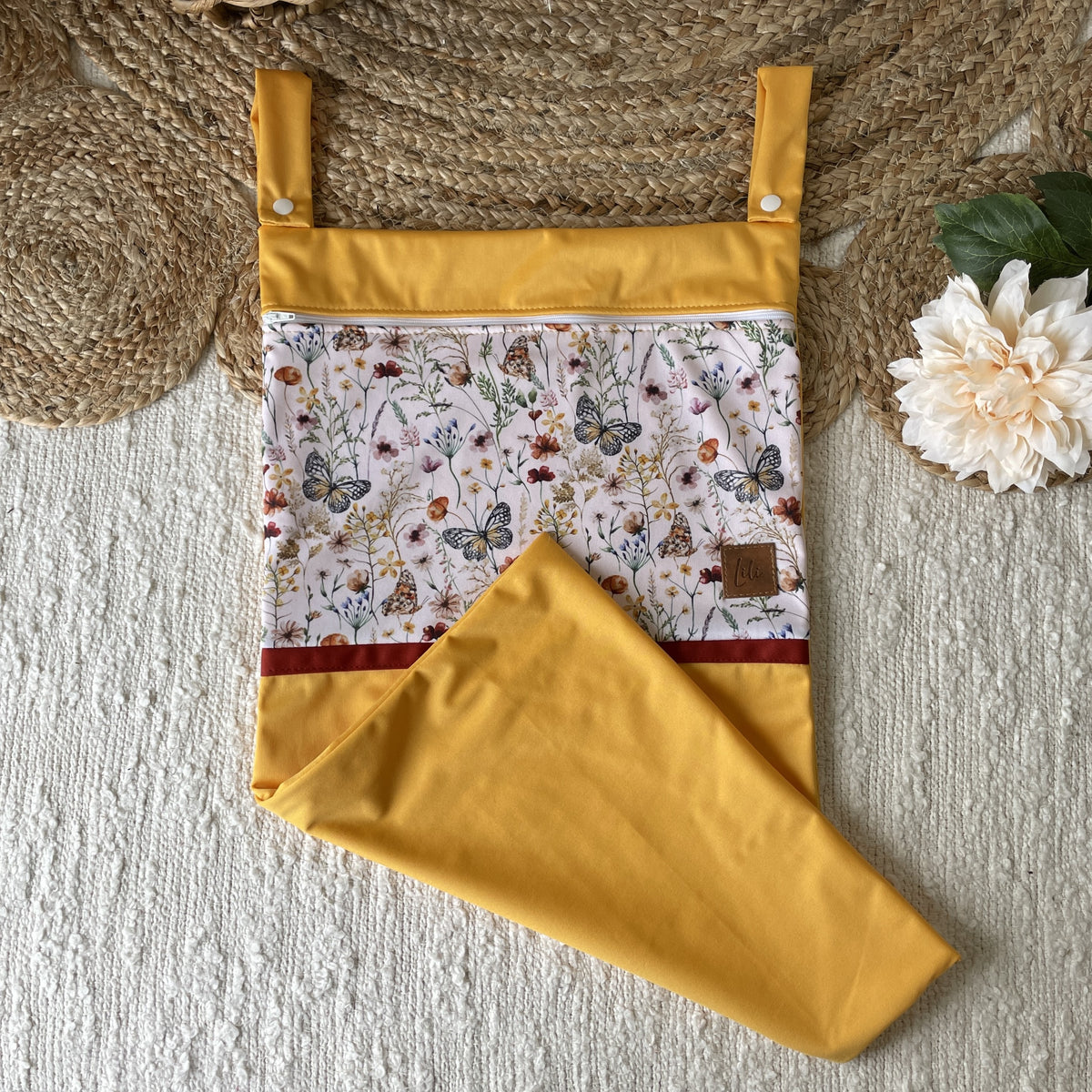 Hanging waterproof bag | Butterfly effect