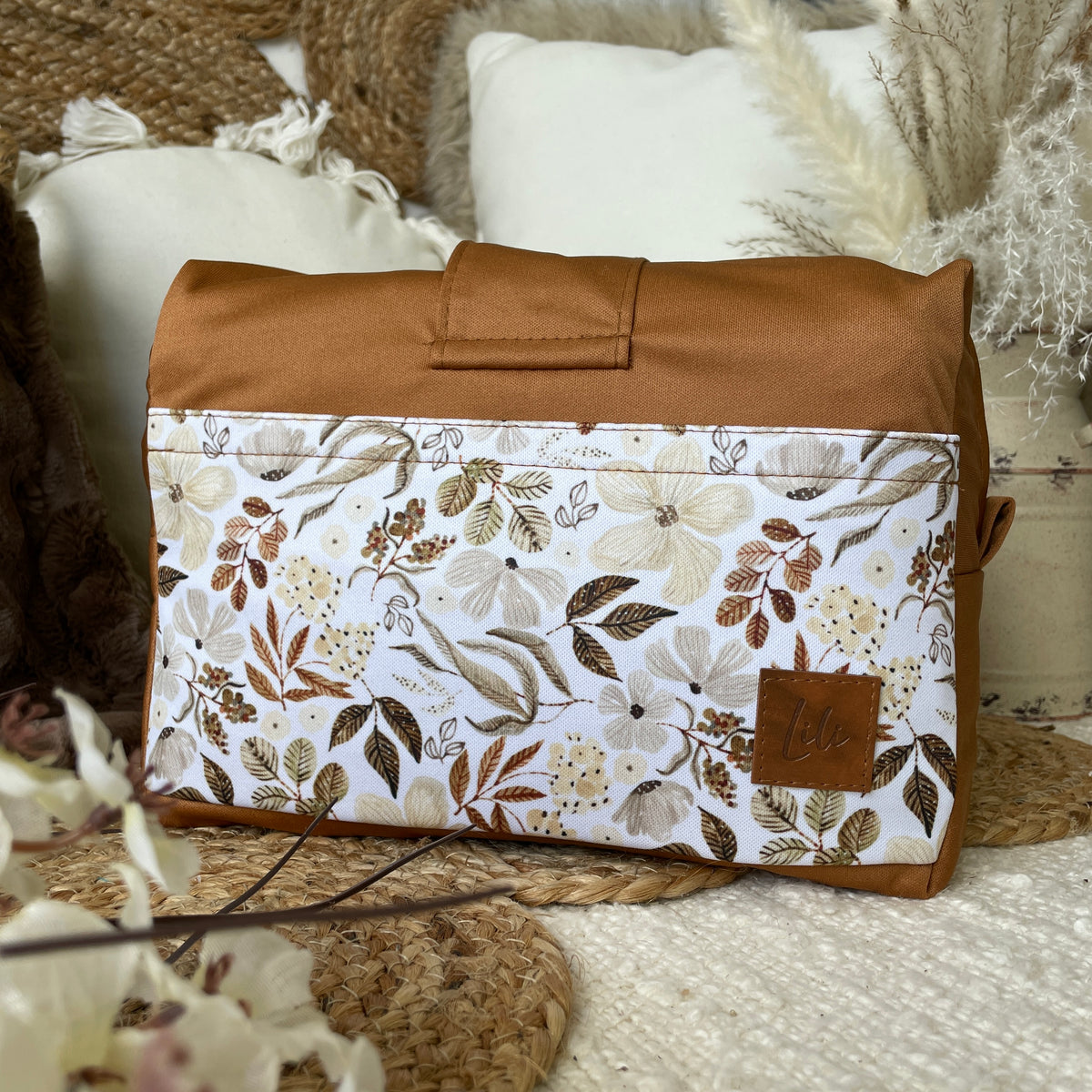 Waterproof LiliPOD bag | Floral sepia