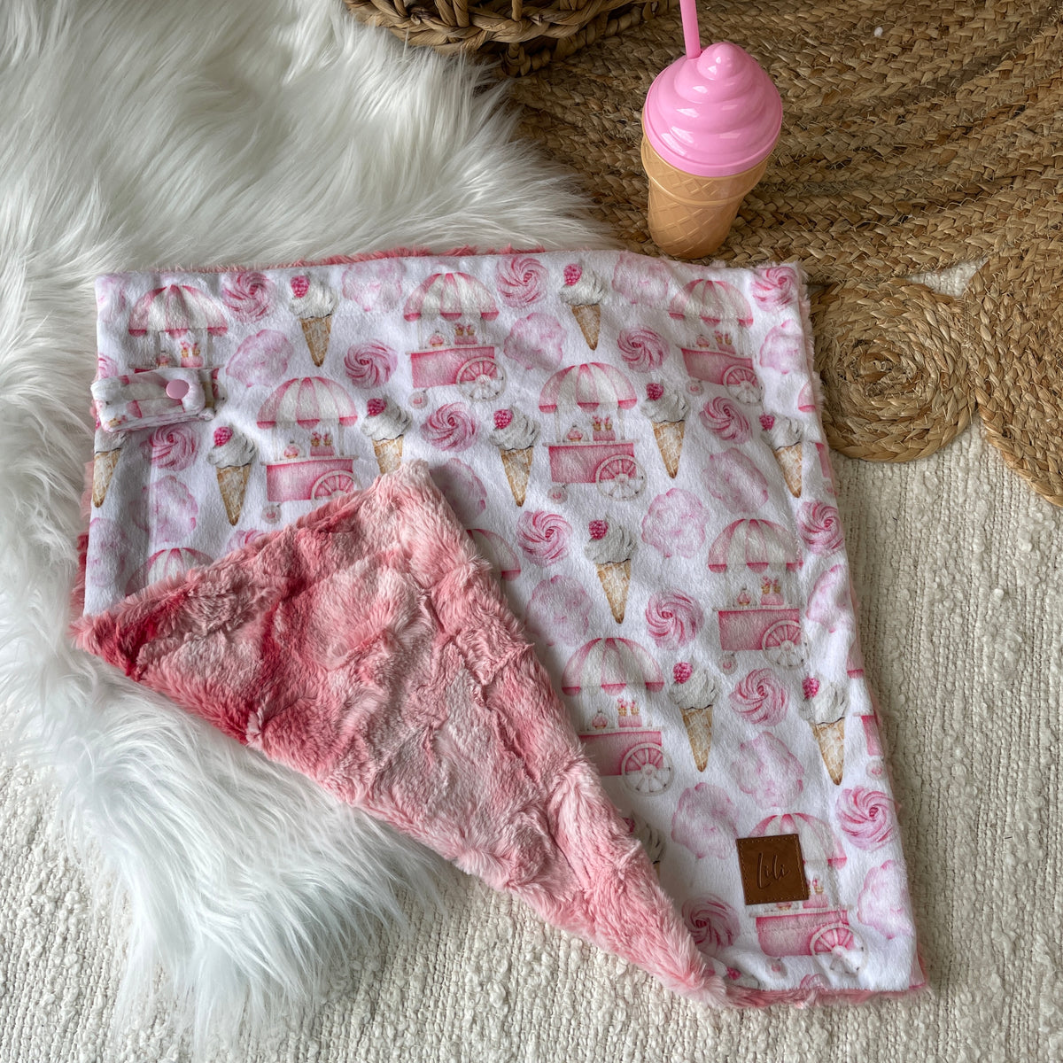 Mini-doudou avec attache | La vie en rose (précommande)