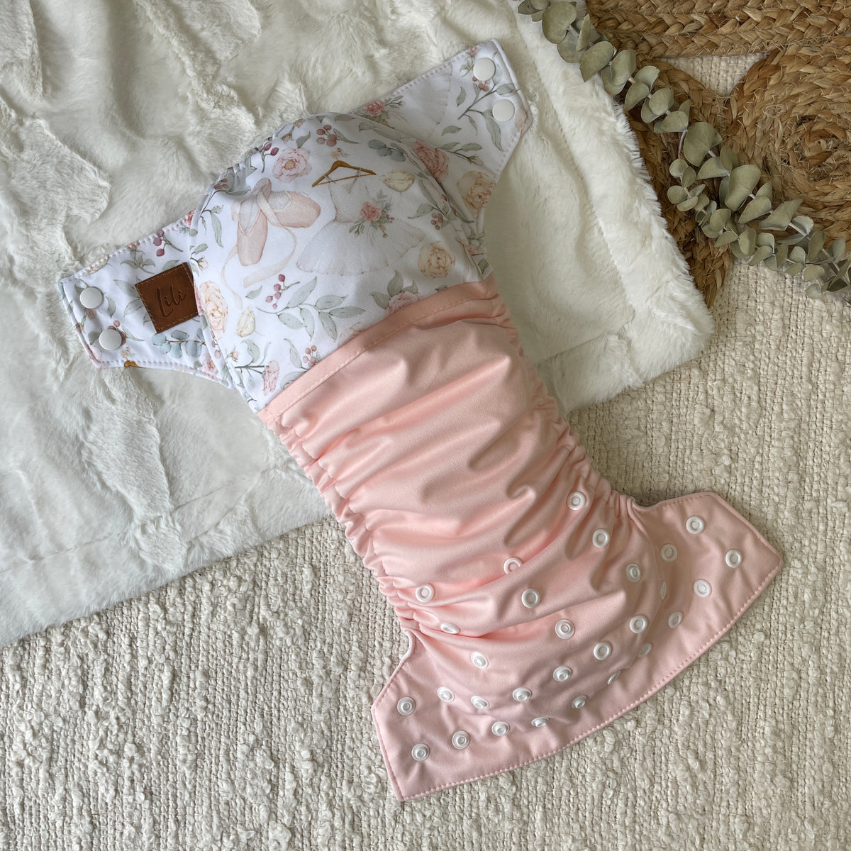 Cloth Diaper | One size | Pas de deux (wrap)