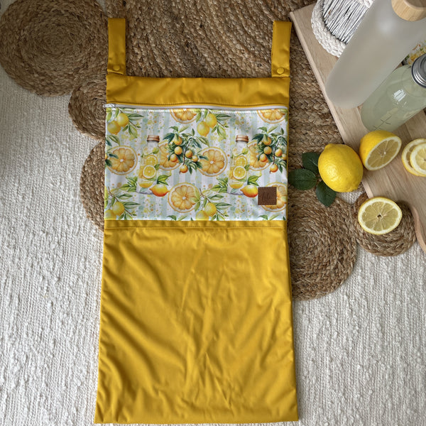 Hanging waterproof bag | Limoncello