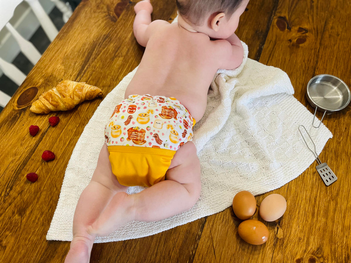 Cloth Diaper | One size | Breakfast Buddies (wrap)