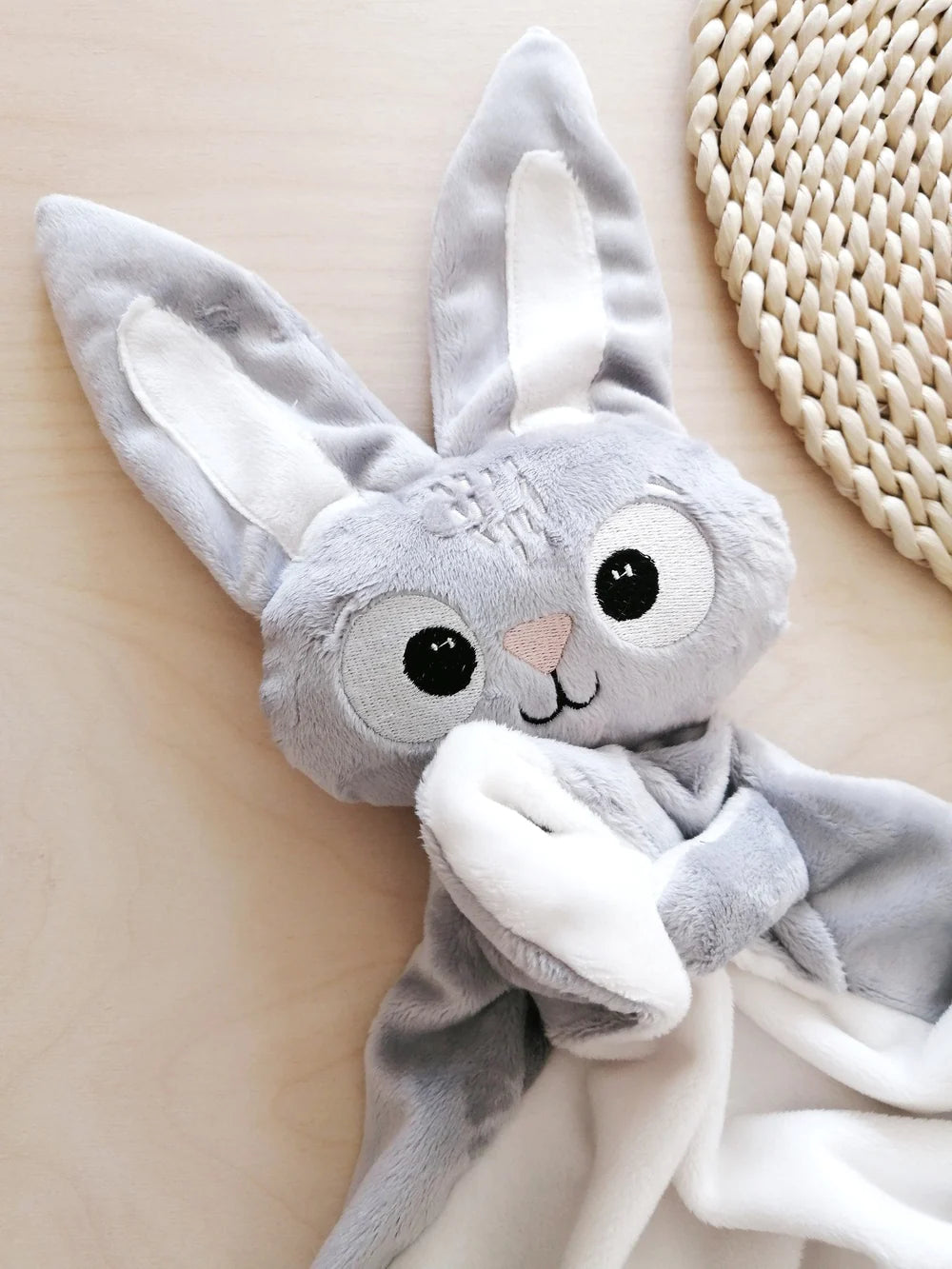 Veille sur toi | Doudou Marcel le lapin gris