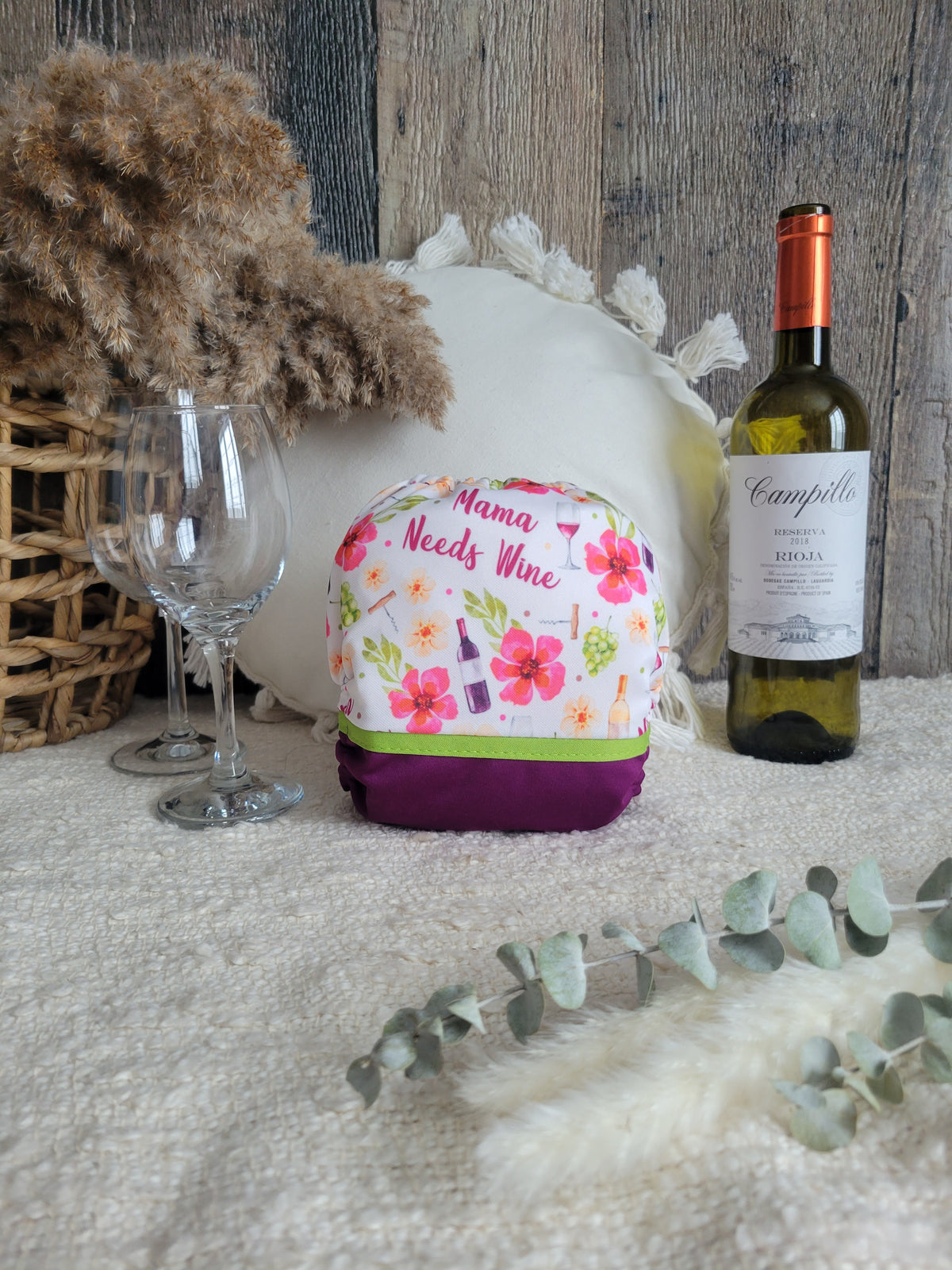 Cloth diaper | one size | Mama needs wine (ready to go)